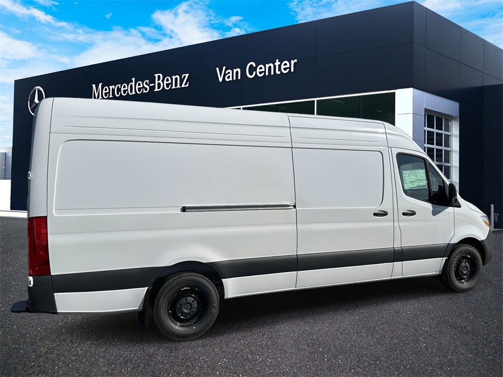 New 2025 Mercedes-Benz Sprinter 2500 image 3