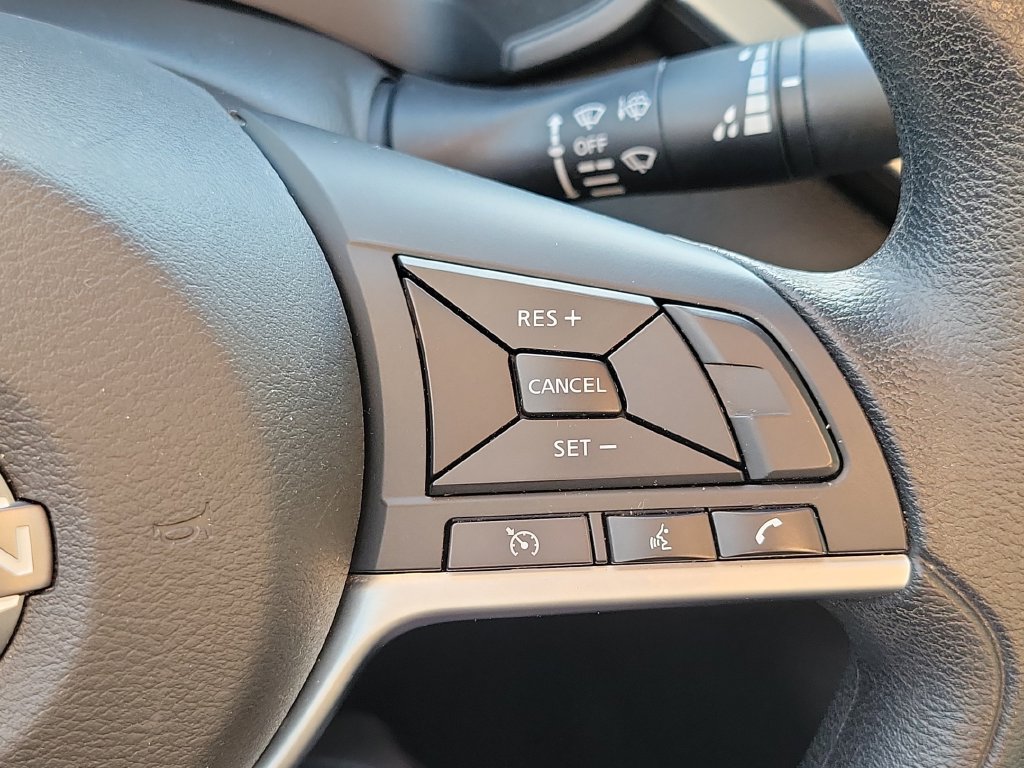 Used 2024 Nissan Altima 2.5 SV FWD image 35