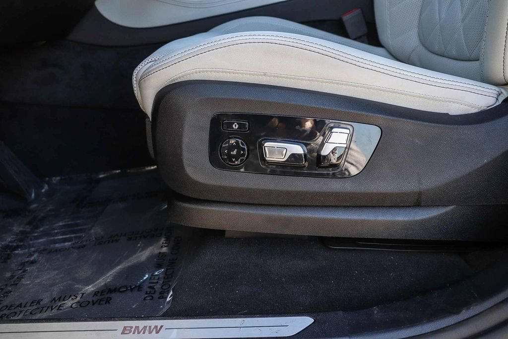 Used 2026 BMW X5 sDrive40i w/ Premium Package RWD image 21