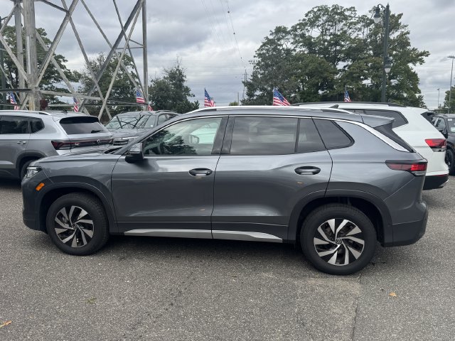 Used 2026 Volkswagen Tiguan S AWD/4WD image 7