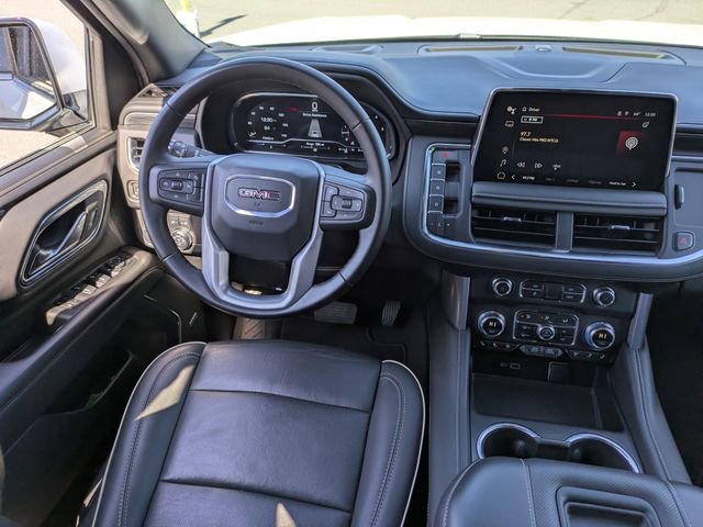 Used 2024 GMC Yukon XL SLT image 19