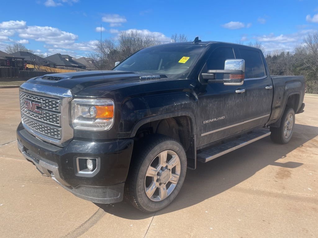 Used 2018 GMC Sierra 2500 Denali w/ Duramax Plus Package
