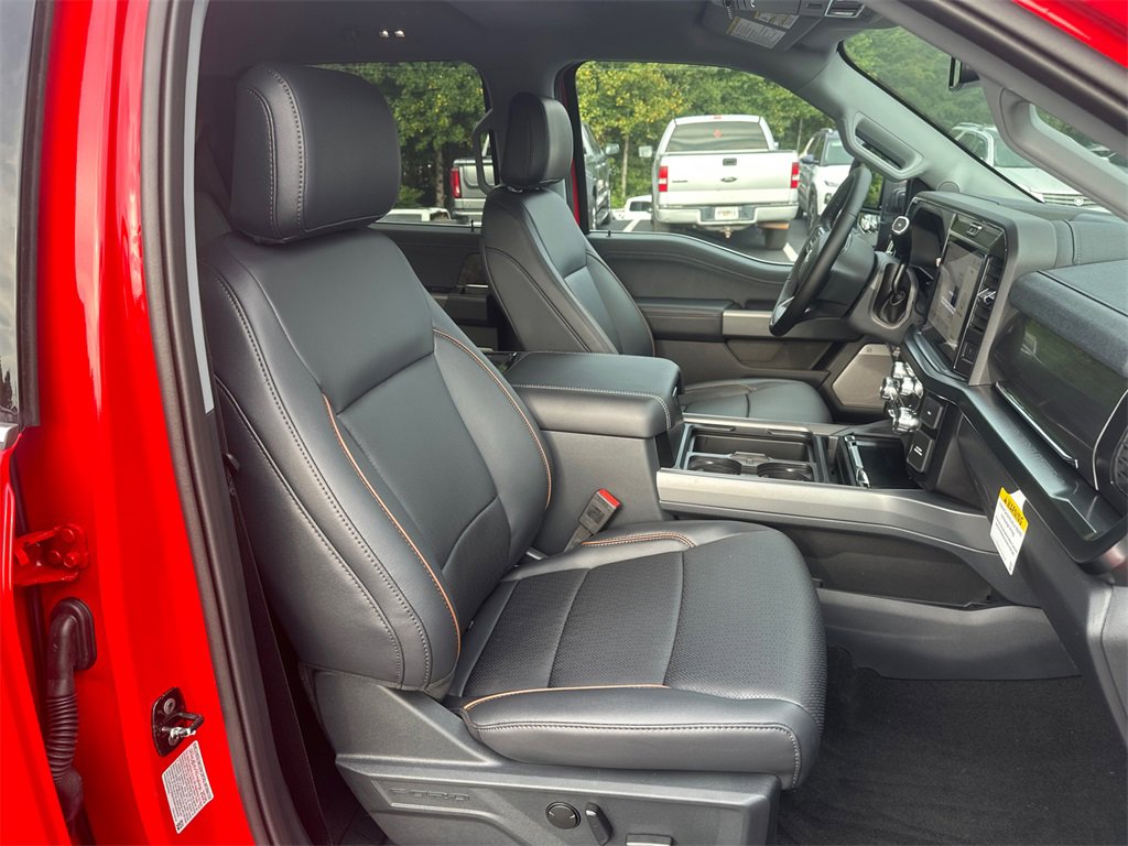 New 2026 Ford F250 Lariat w/ Chrome Package image 13