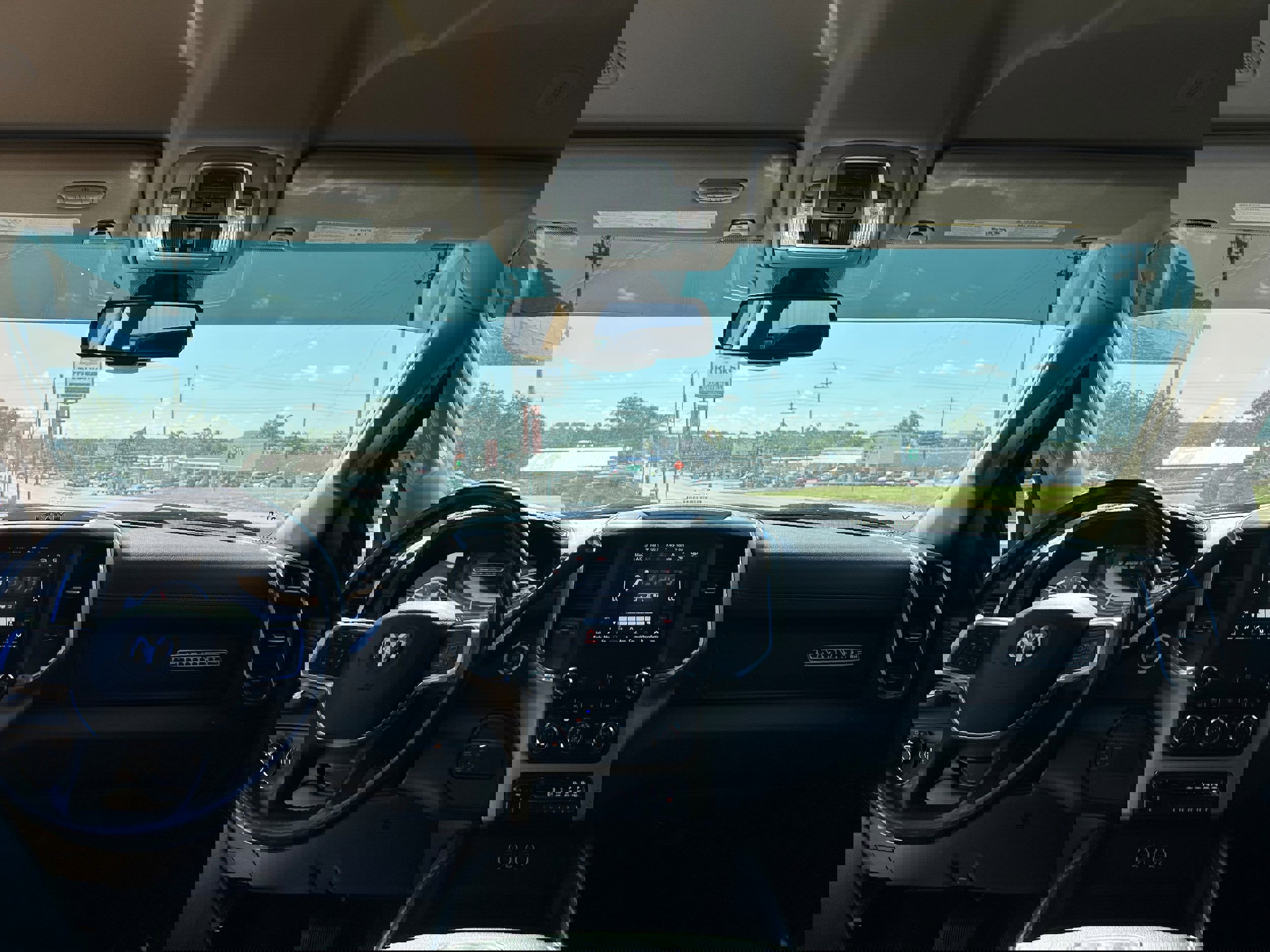 Used 2020 RAM 2500 Laramie image 17