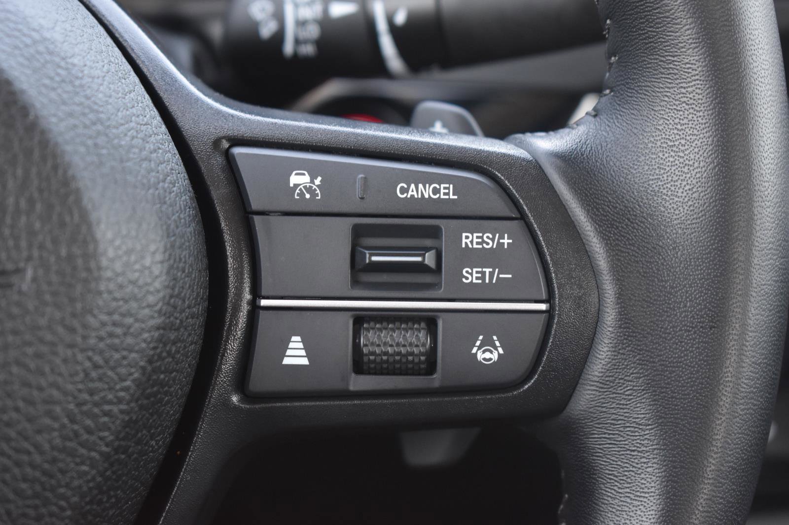 Used 2025 Honda Accord EX-L image 8