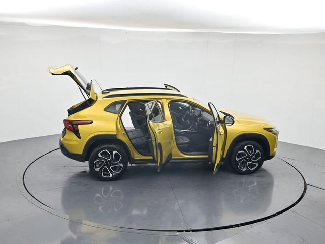 Used 2025 Chevrolet Trax RS w/ Driver Confidence Package image 44