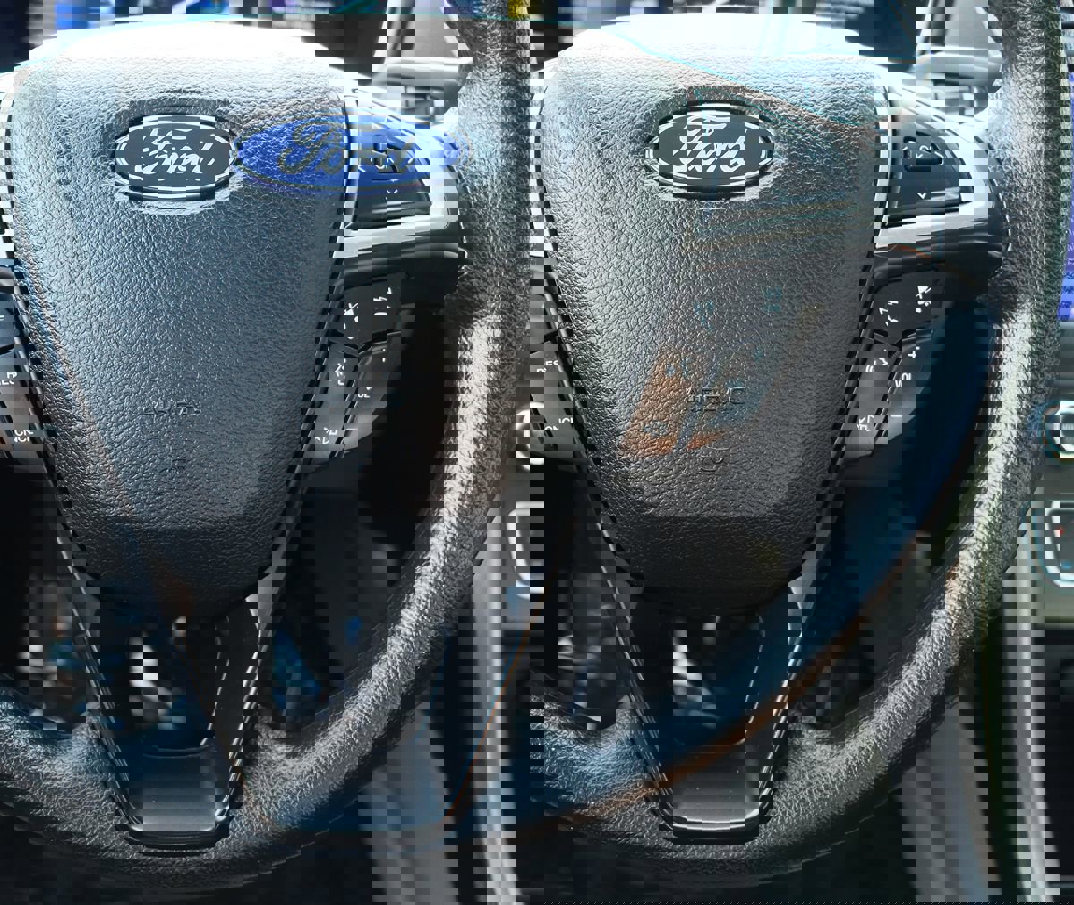 Used 2019 Ford Fusion SE image 49