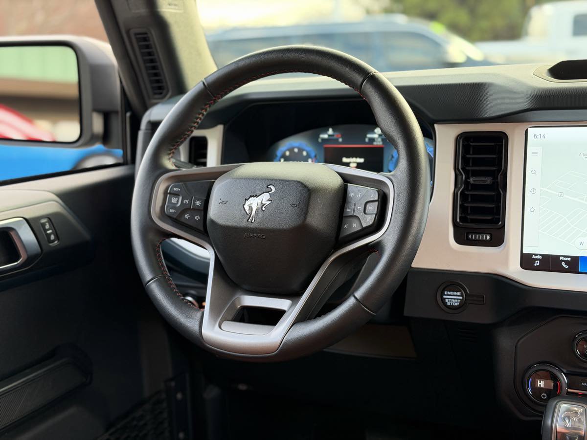 Used 2025 Ford Bronco Heritage Edition image 34