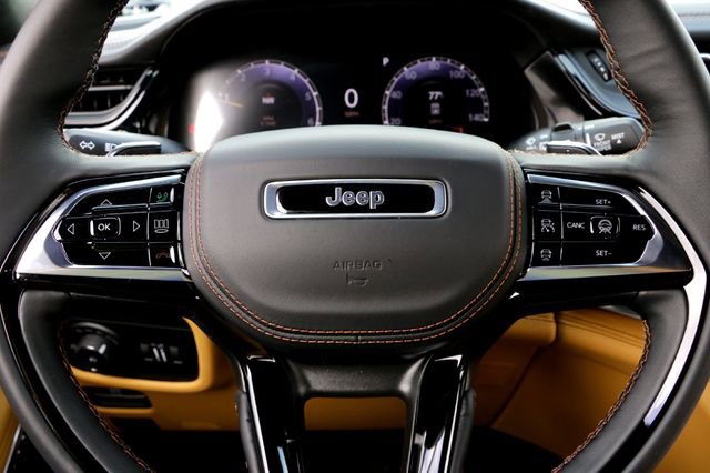 New 2026 Jeep Grand Cherokee L Summit image 11