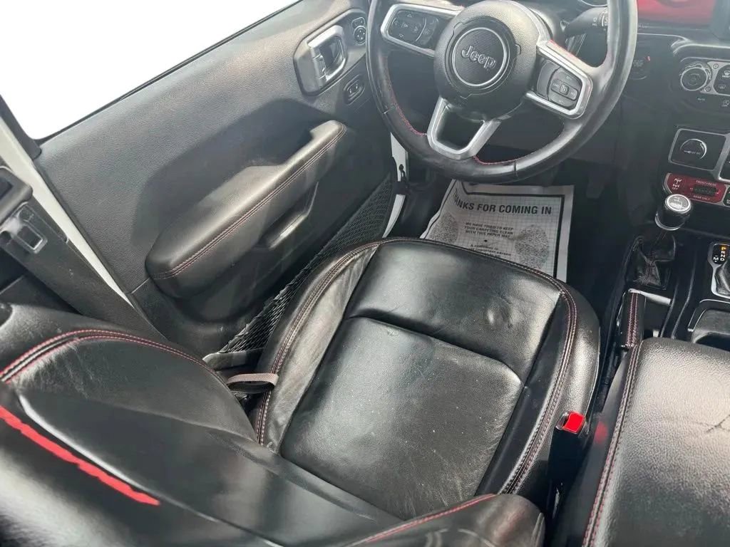 Used 2023 Jeep Gladiator Rubicon w/ Cold Weather Group AWD/4WD image 21