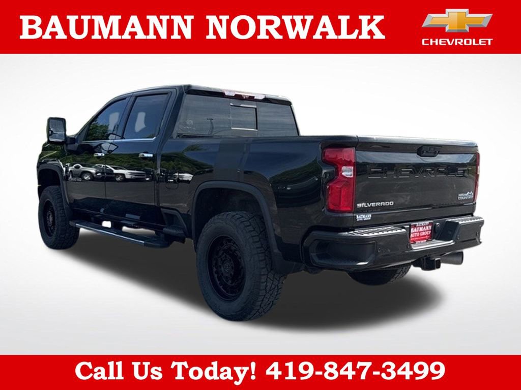 Used 2022 Chevrolet Silverado 2500 High Country w/ Z71 Off-Road Package AWD/4WD image 5