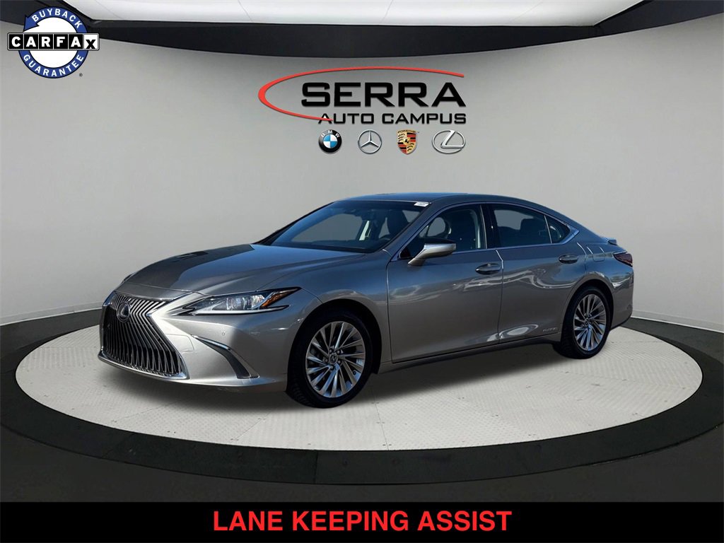 Used 2019 Lexus ES 300h w/ Accessory Package