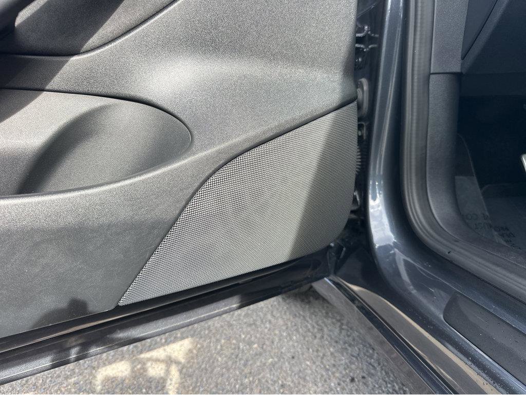 Used 2023 Tesla Model 3 Performance image 32