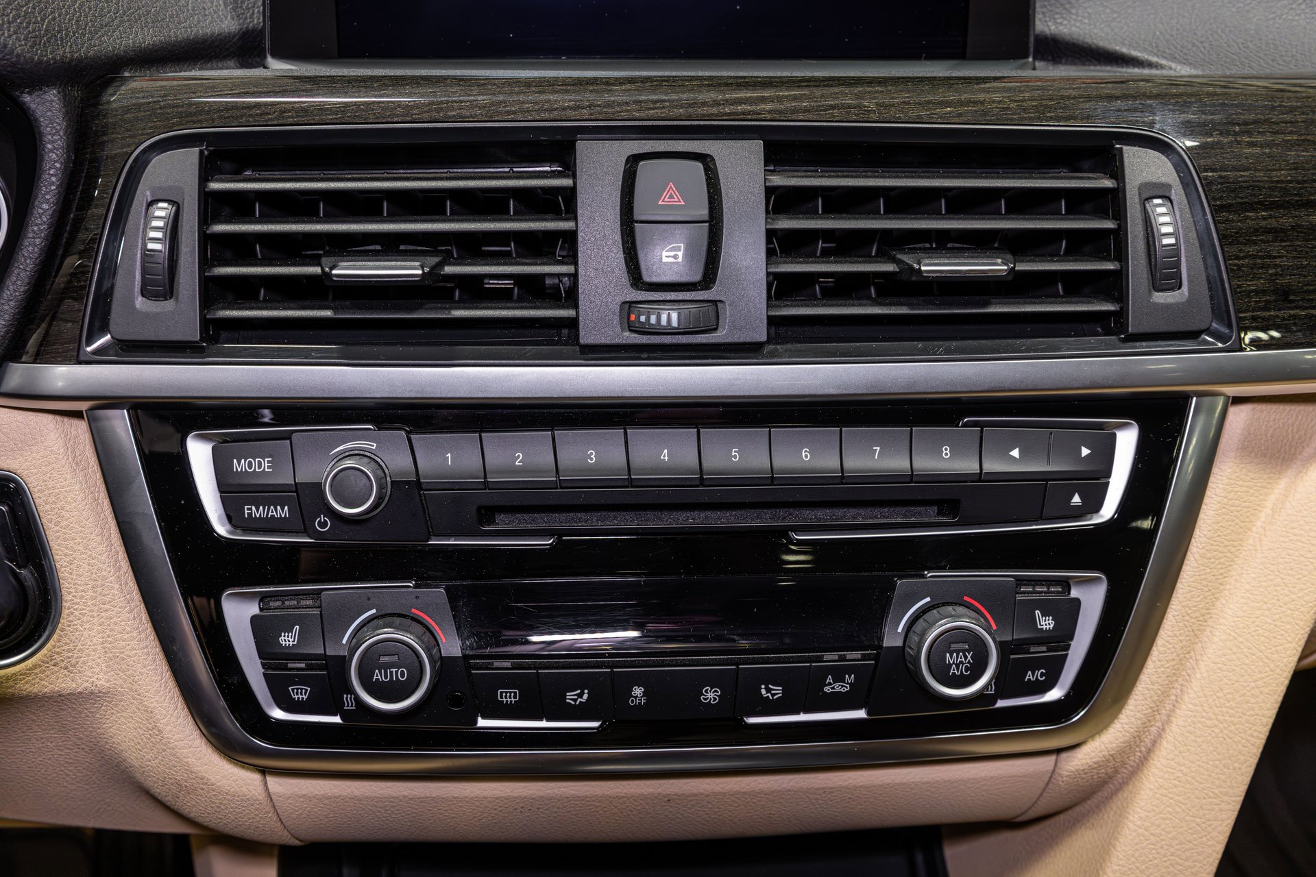 Used 2015 BMW 428i Coupe image 17