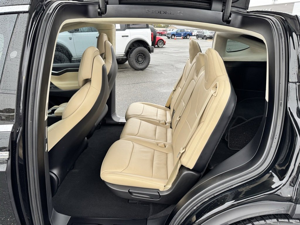 Used 2017 Tesla Model X 75D image 31