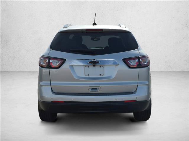 Used 2017 Chevrolet Traverse LT FWD image 6