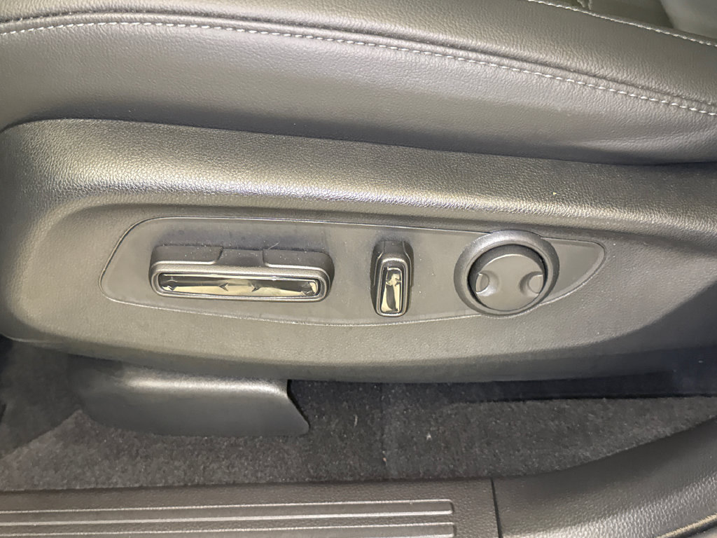 Certified 2026 Honda CR-V EX-L image 24