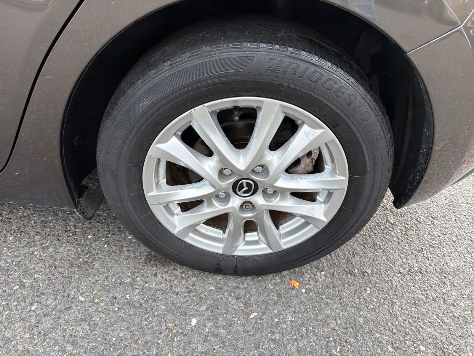 Used 2015 MAZDA MAZDA3 i Touring image 16