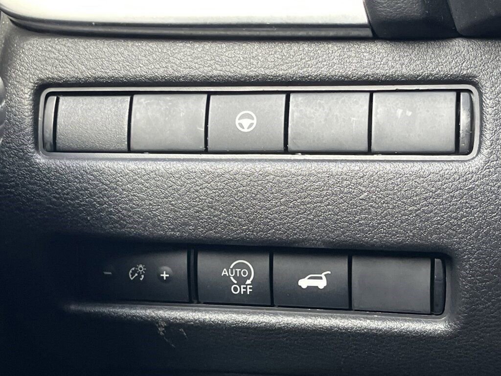 Certified 2023 Nissan Rogue SL w/ SL Premium Package image 16