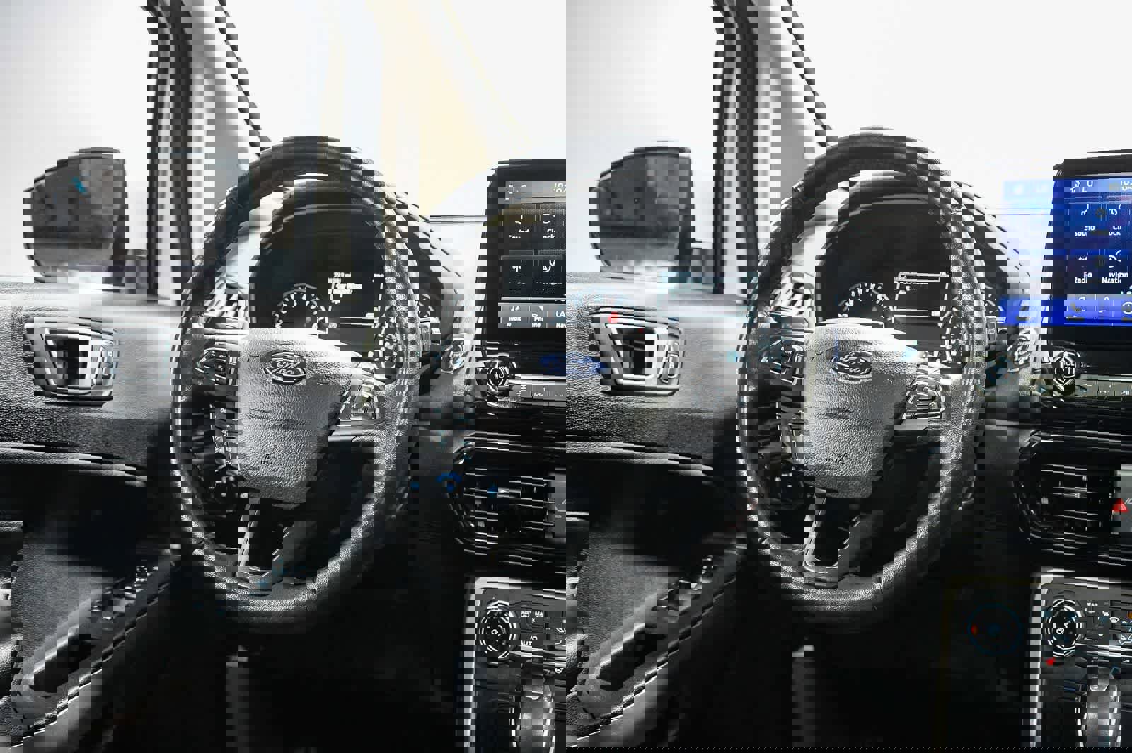 Used 2020 Ford EcoSport Titanium image 15