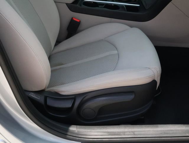 Used 2017 Hyundai Sonata SE image 17