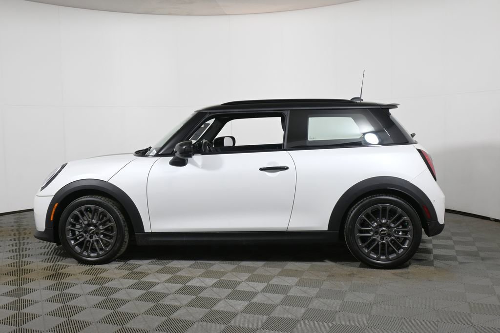 New 2026 MINI Cooper S image 2