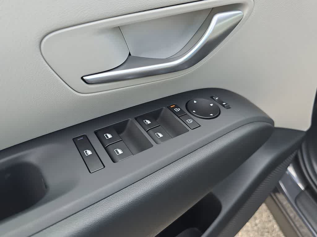 New 2026 Hyundai Tucson SE FWD image 17