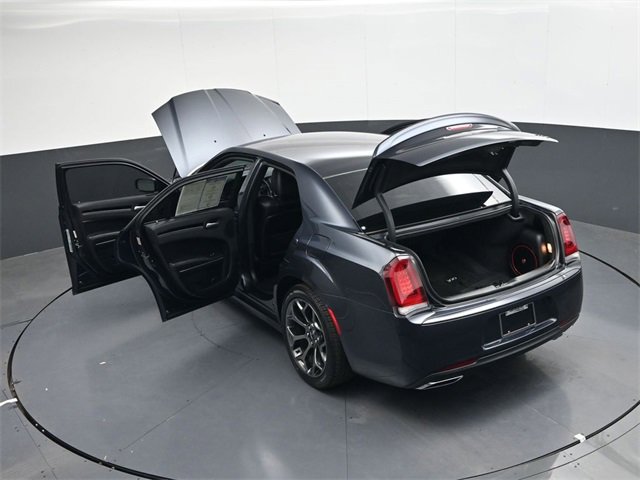 Used 2017 Chrysler 300 S w/ S Model Appearance Package image 40