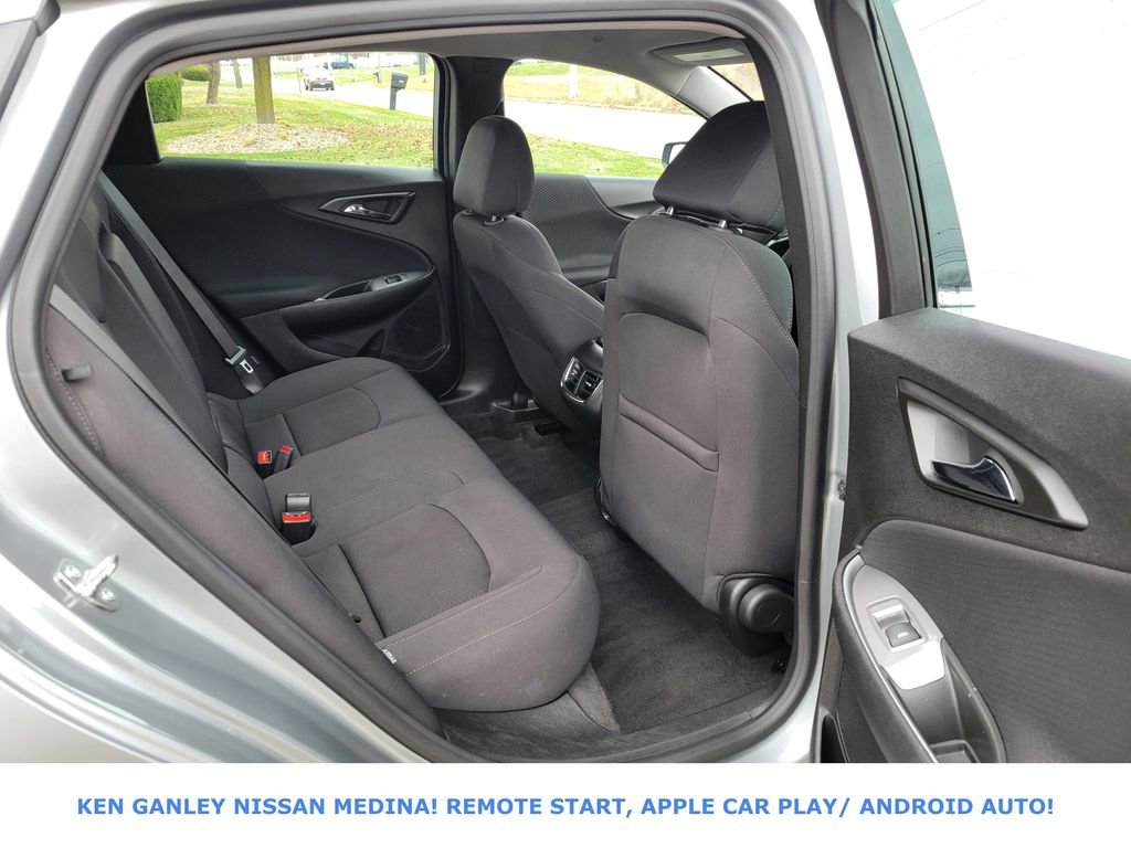 Used 2024 Chevrolet Malibu LT image 47