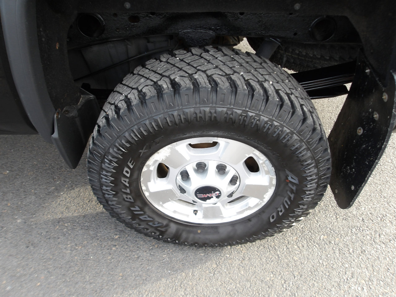 Used 2015 GMC Sierra 2500 SLE image 24