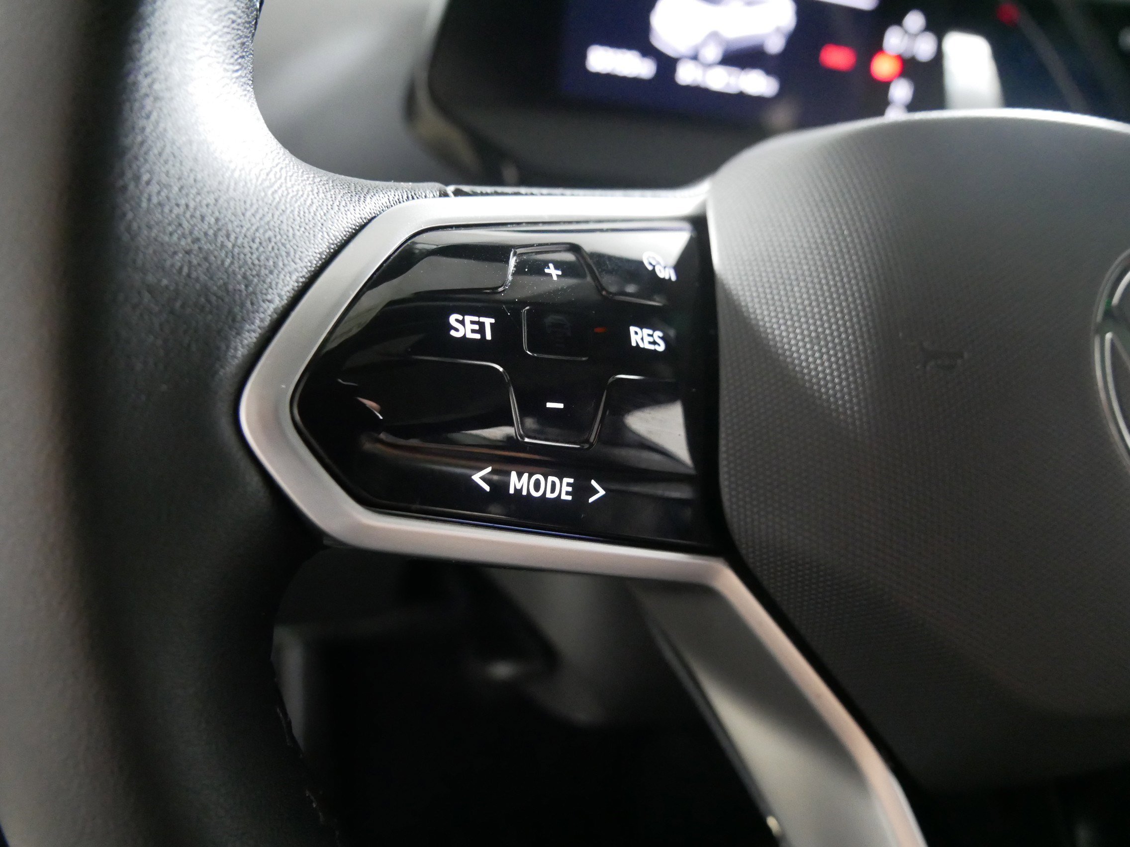 Certified 2023 Volkswagen ID.4 Pro S image 27