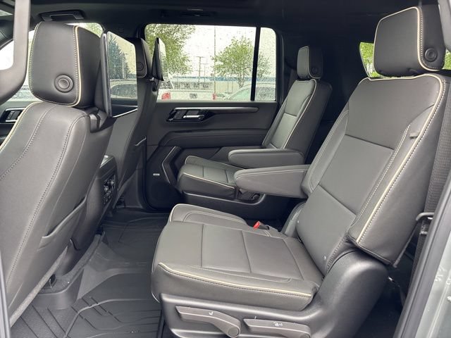 New 2026 Chevrolet Suburban Premier AWD/4WD image 10
