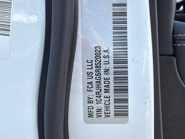 Used 2024 Jeep Grand Cherokee Altitude AWD/4WD image 34