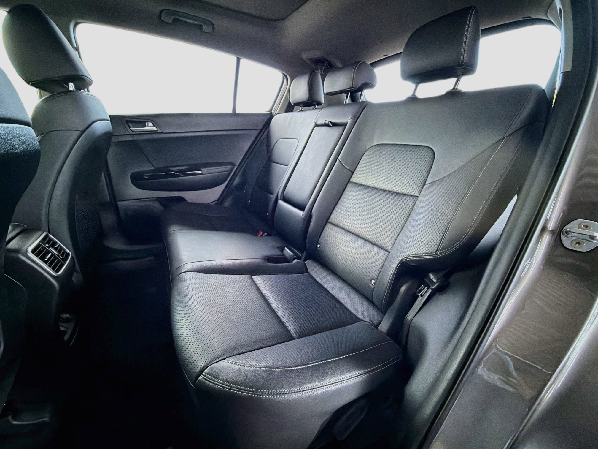 Used 2019 Kia Sportage EX w/ Option Group 040 AWD/4WD image 27