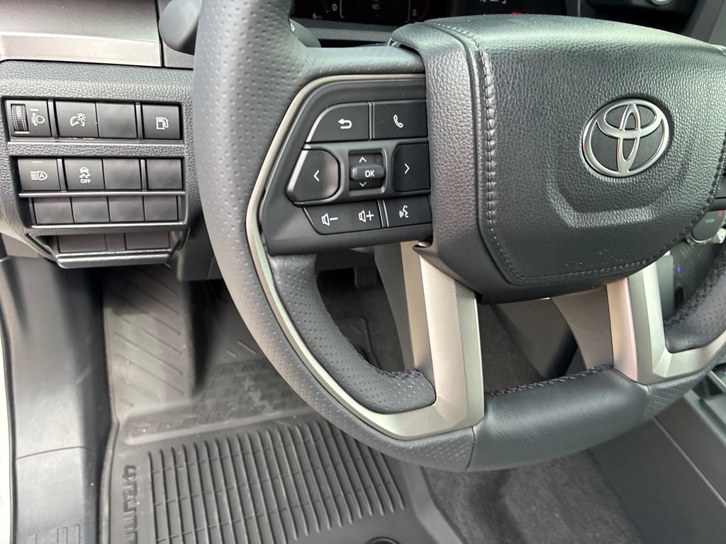 New 2026 Toyota 4Runner SR5 AWD/4WD image 21