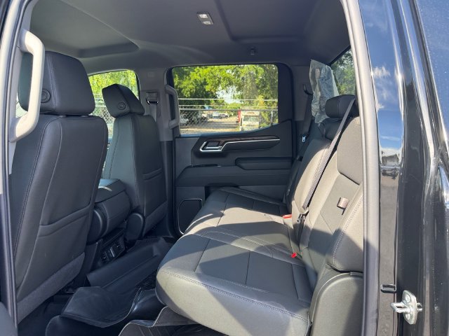 New 2026 GMC Sierra 1500 SLT AWD/4WD image 11