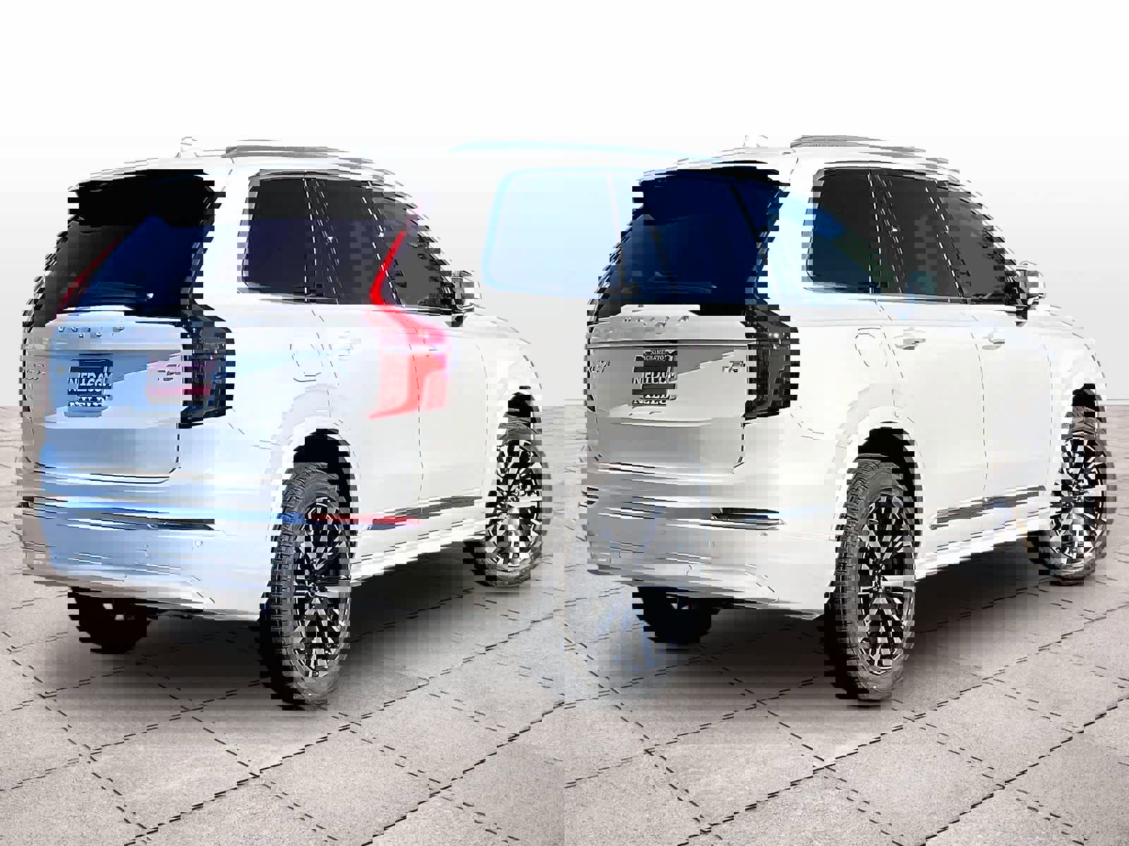 New 2026 Volvo XC90 T8 Core AWD/4WD image 4