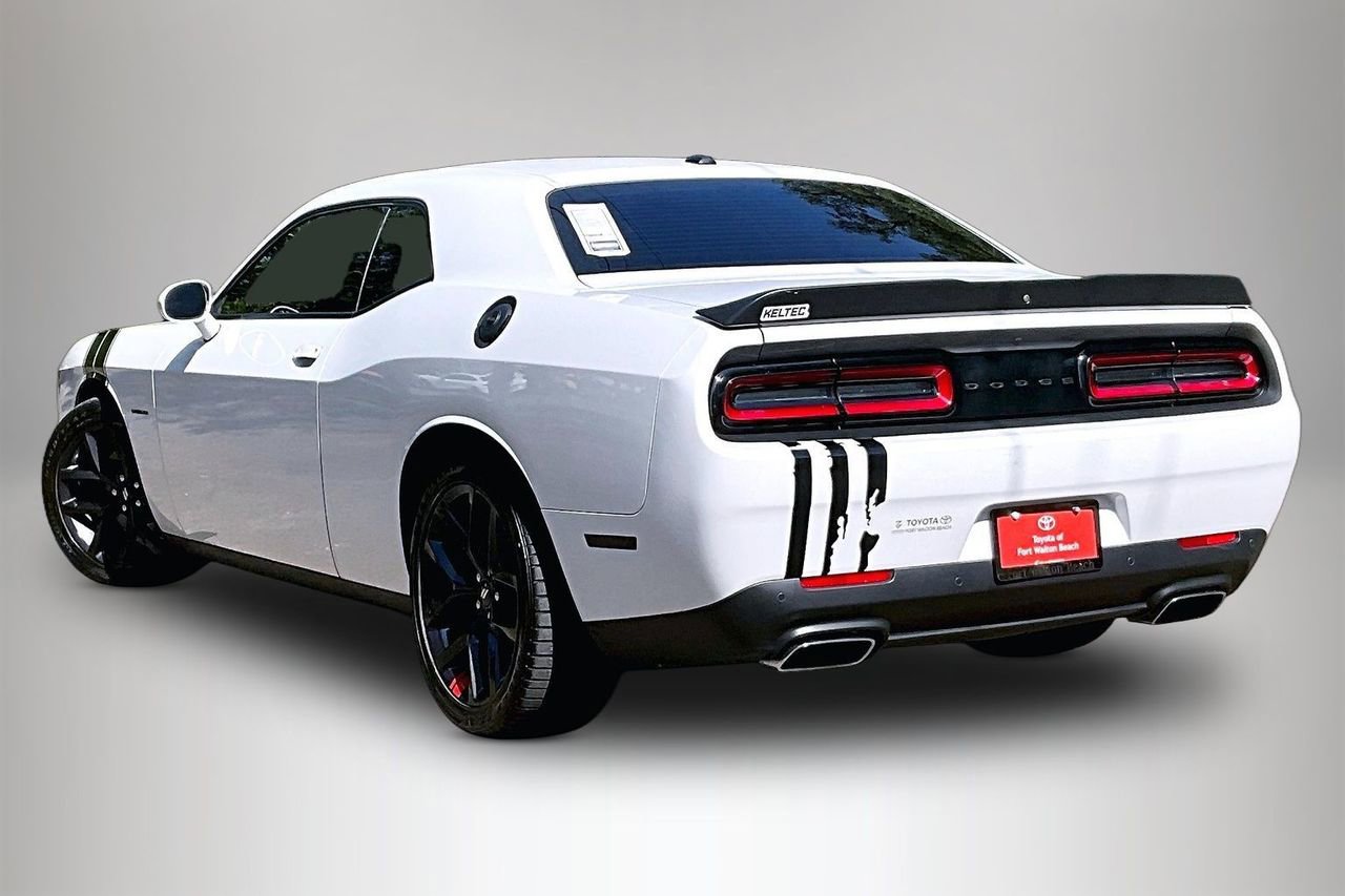 Used 2021 Dodge Challenger R/T w/ Blacktop Package RWD image 4