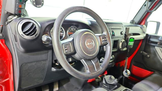 Used 2012 Jeep Wrangler Sport AWD/4WD image 16