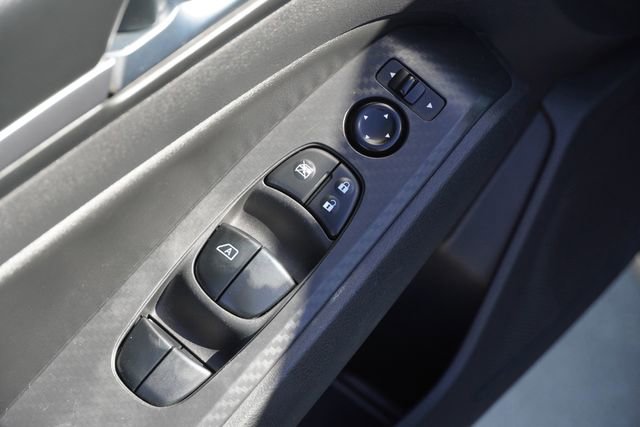 Used 2022 Nissan Altima 2.5 SV image 21