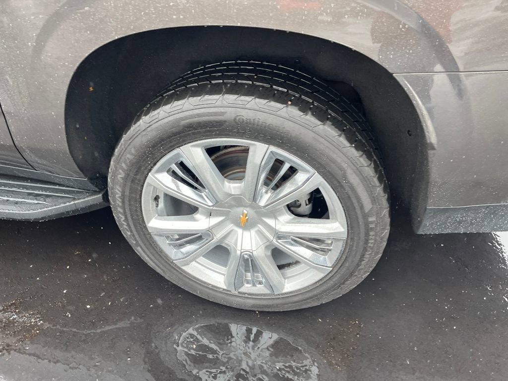 Used 2021 Chevrolet Suburban High Country image 39