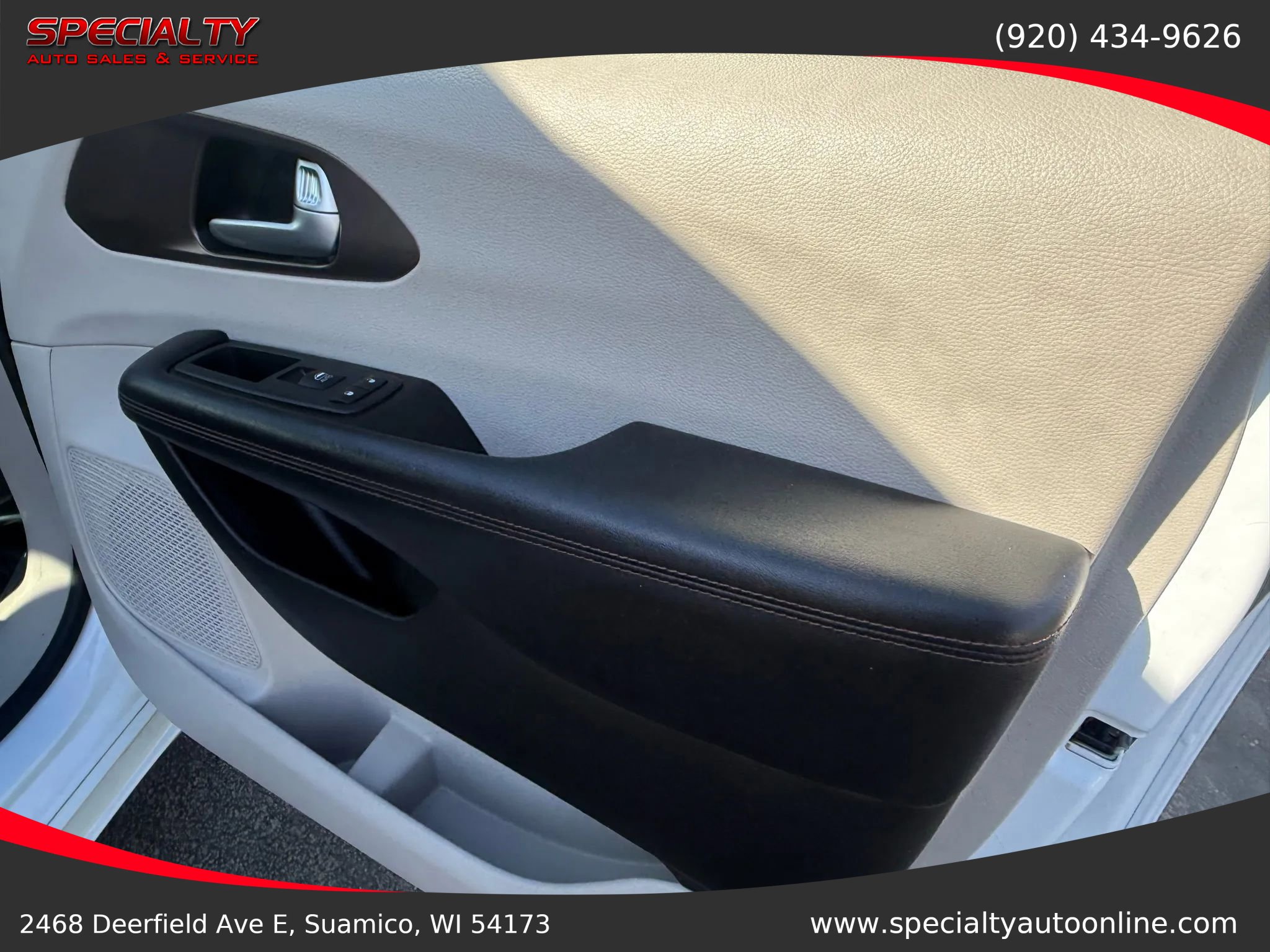 Used 2019 Chrysler Pacifica Touring-L FWD image 34