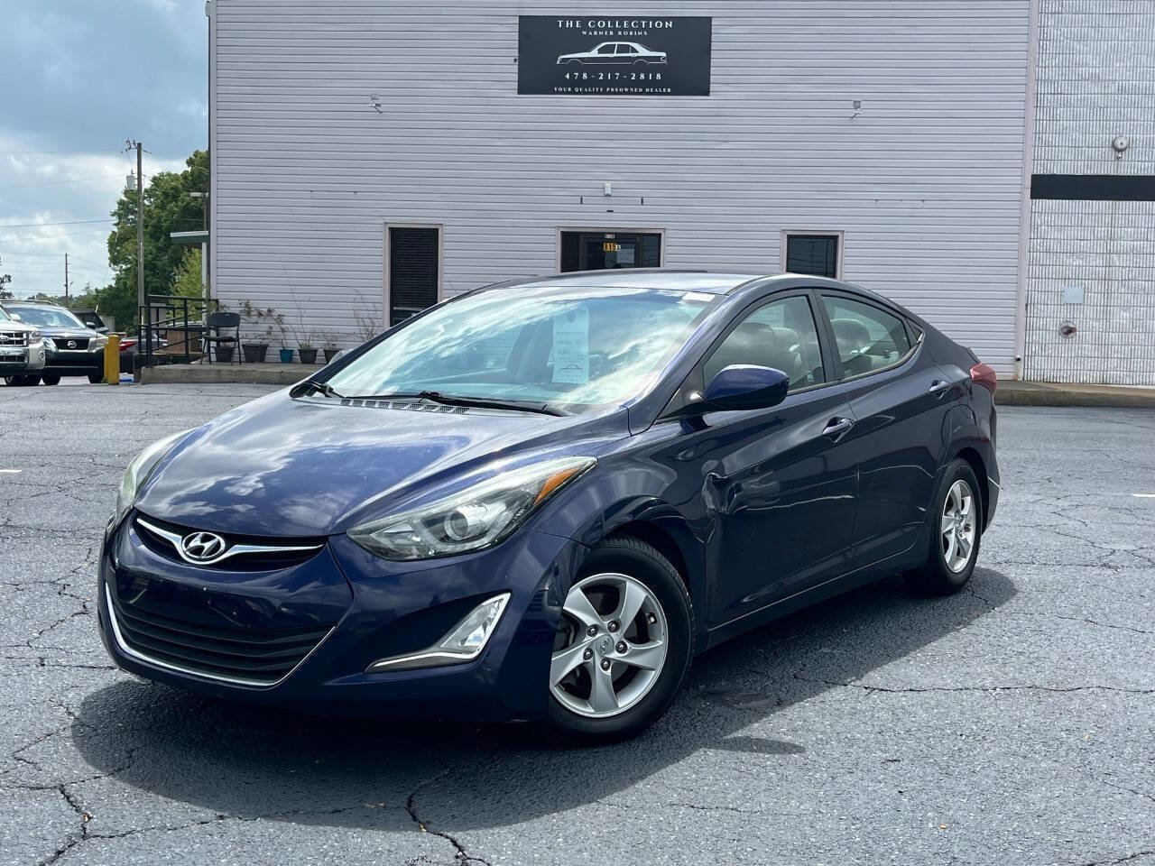 Used 2014 Hyundai Elantra SE FWD image 1