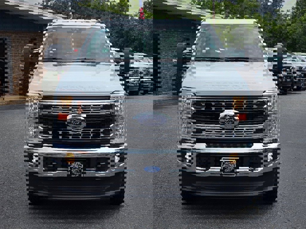 New 2026 Ford F350 XL w/ XL Chrome Package image 22