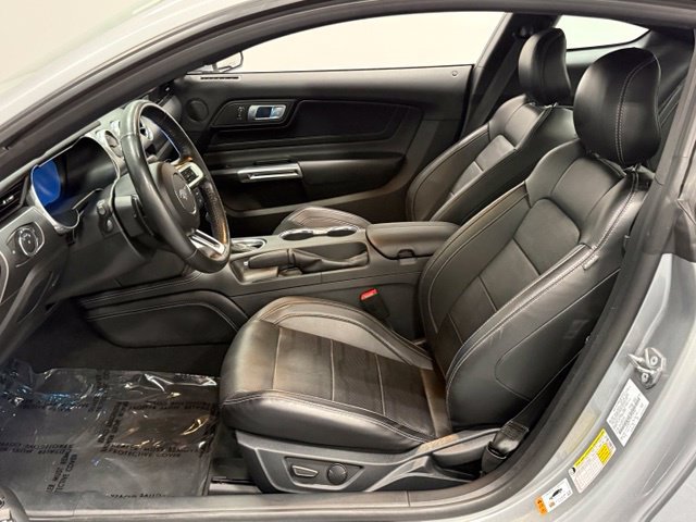 Used 2022 Ford Mustang GT Premium w/ Equipment Group 401A RWD image 14