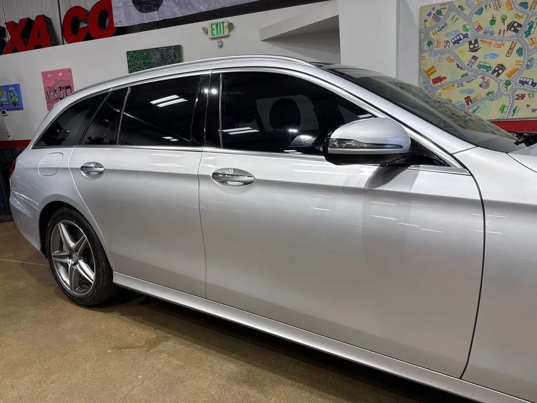 Used 2017 Mercedes-Benz E 400 4MATIC Wagon image 45