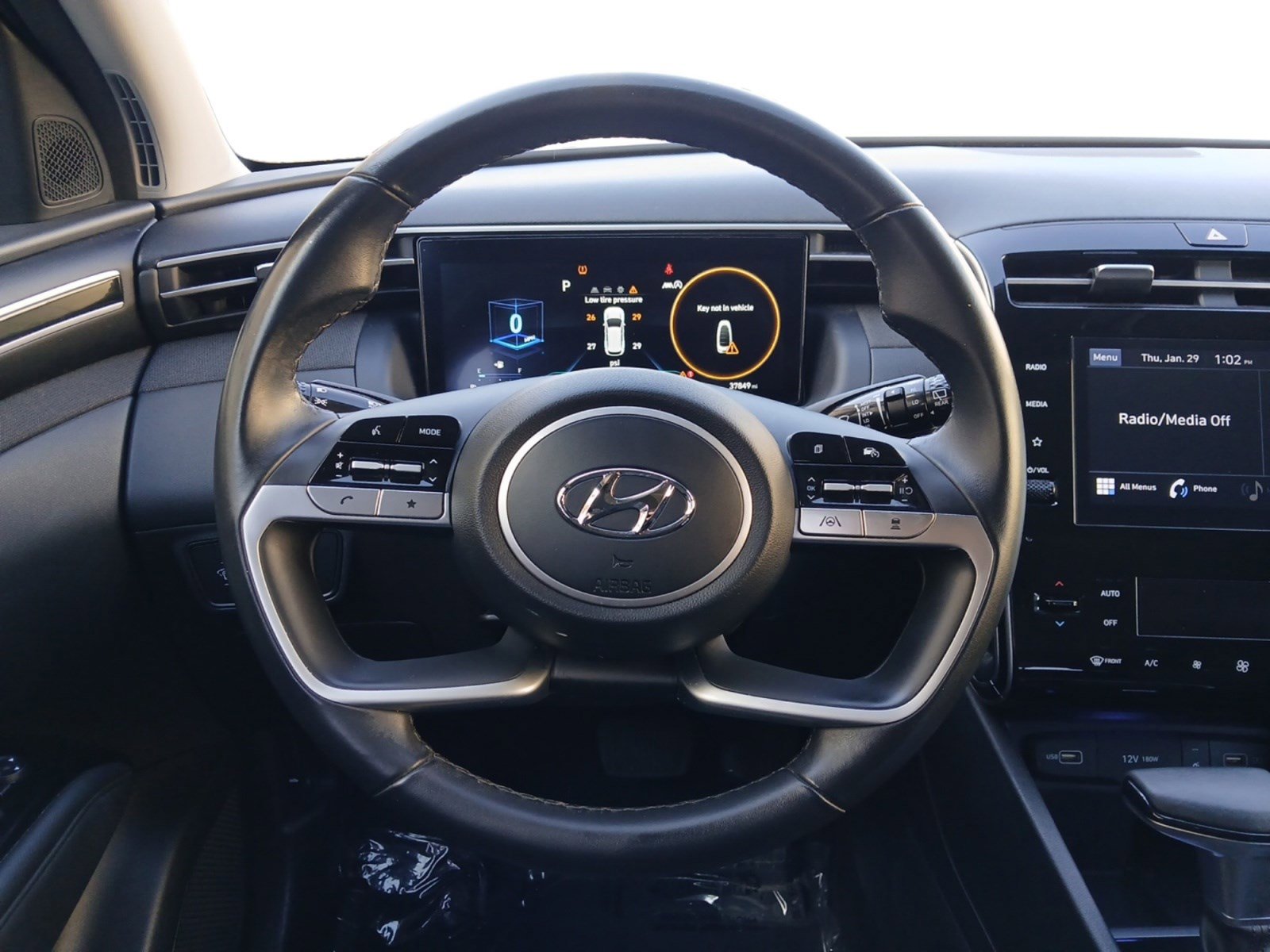 Certified 2022 Hyundai Tucson SEL w/ Convenience Package image 12