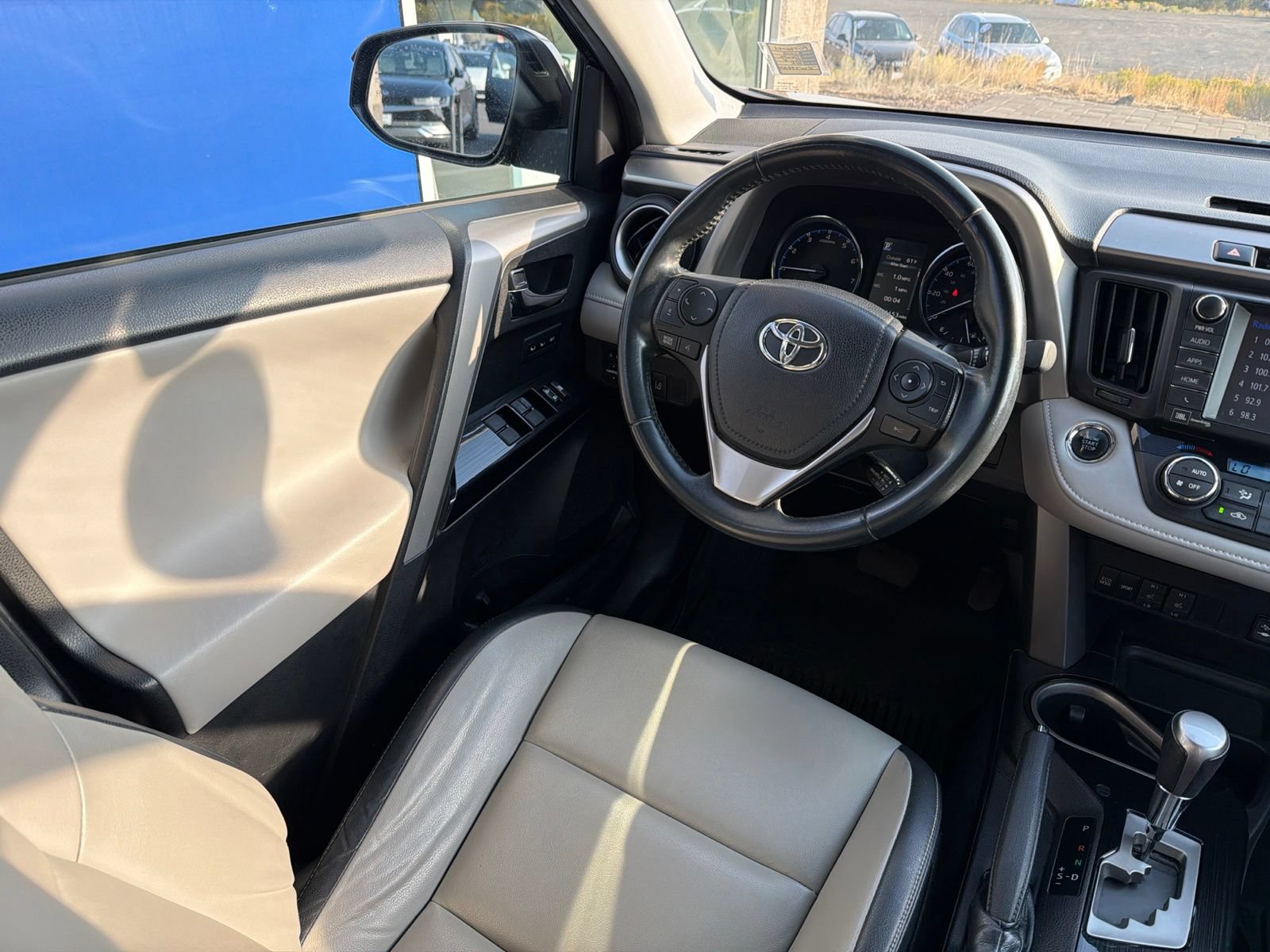 Used 2016 Toyota RAV4 Limited w/ Advanced Technology Package AWD/4WD image 12