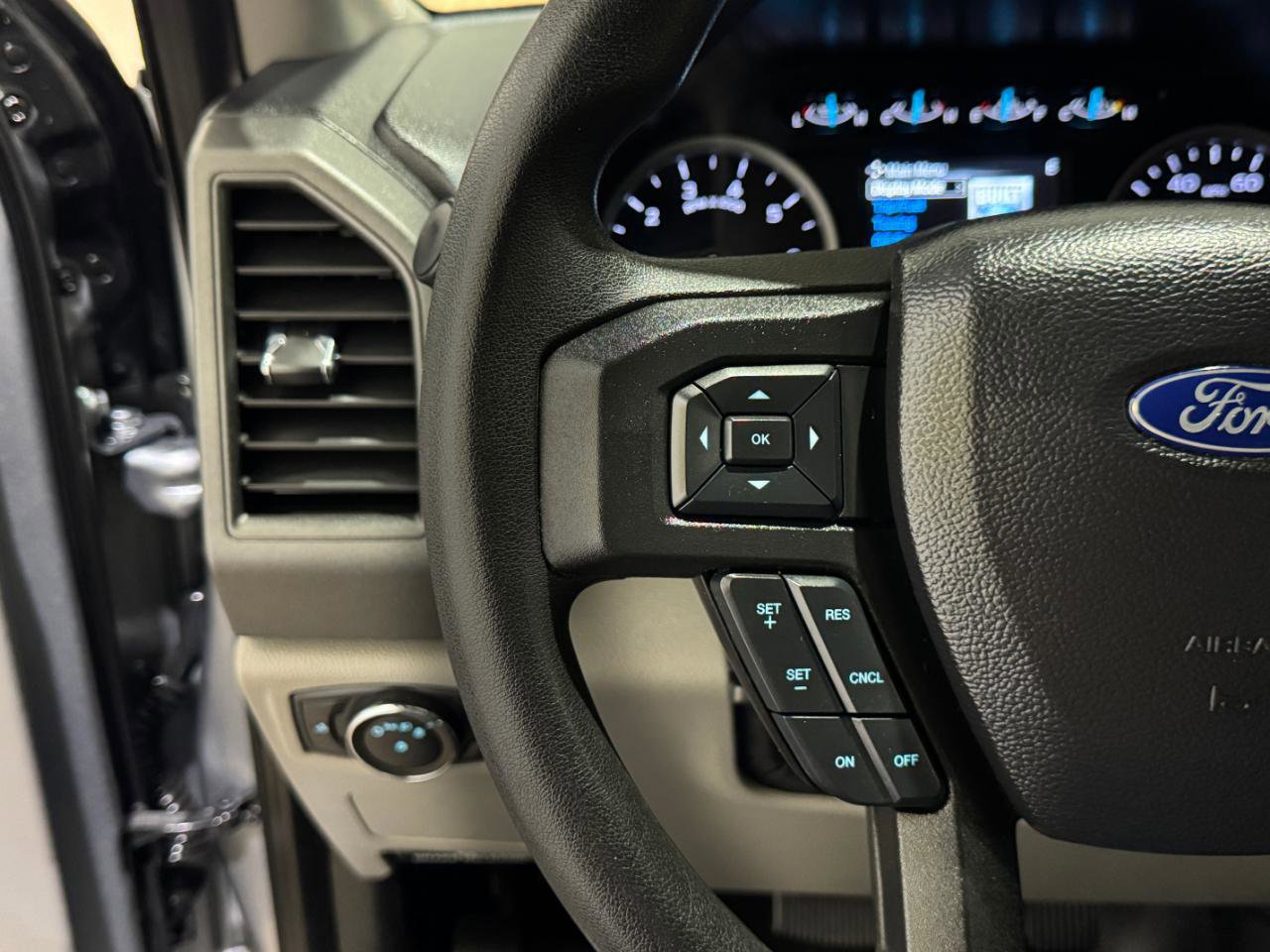 Used 2021 Ford F250 XL w/ STX Appearance Package image 22