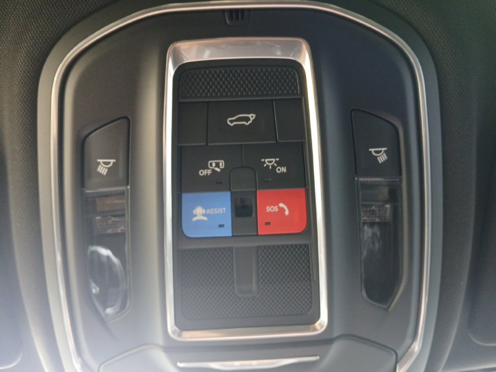 New 2027 Jeep Grand Cherokee L 2WD image 7